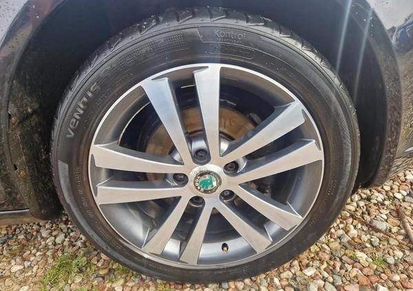Skoda Octavia cena 22300 przebieg: 170000, rok produkcji 2012 z Mikołajki małe 121